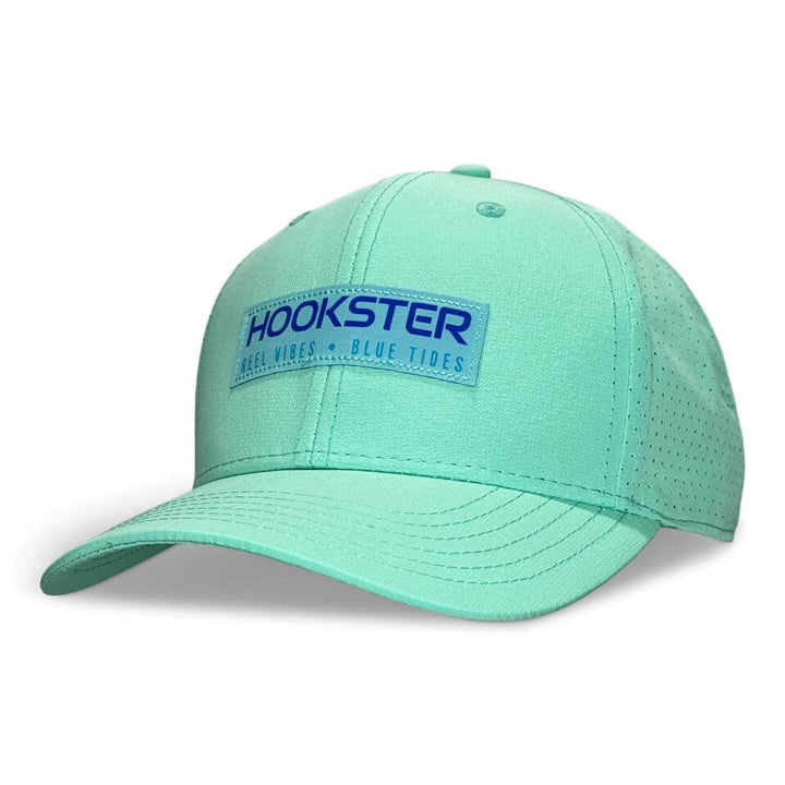 Statement Performance Hat in Seafoam